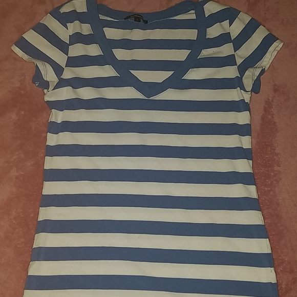 T-shirt - Picture 1 of 1